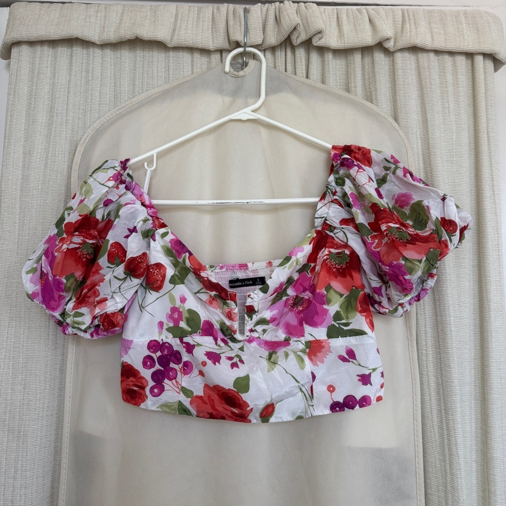 Abercrombie & Fitch Floral Puff Sleeve Crop Top Blouse Size Small
